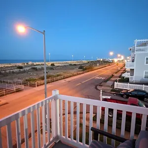beachfront-house-near-jfk-airport.us-newyorkcity.com/